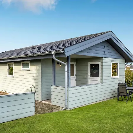 Prázdninový dům In With Wifi